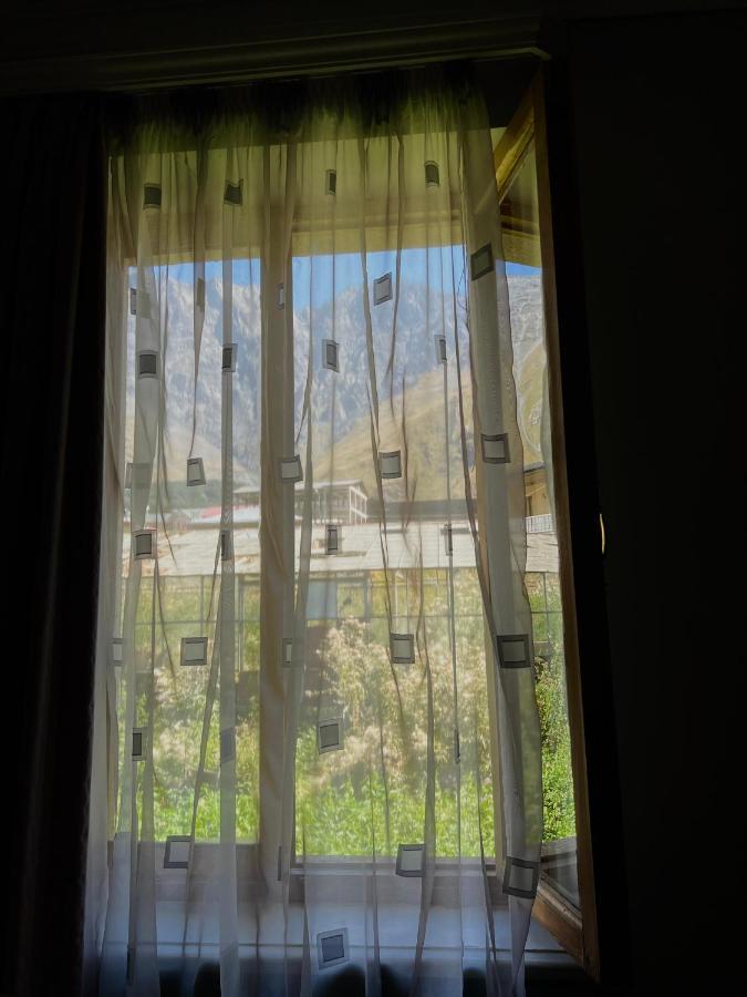 Guesthouse Kostava 72 Kazbegi Exterior foto